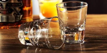 科學(xué)飲酒指南 如何在社交場(chǎng)合中享受酒精飲料，同時(shí)最大程度降低對(duì)身體的傷害